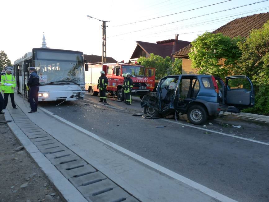 O persoana a decedat in urma unui accident rutier | imaginea 1