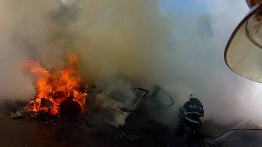 Incendiu in comuna Todiresti | imaginea 1