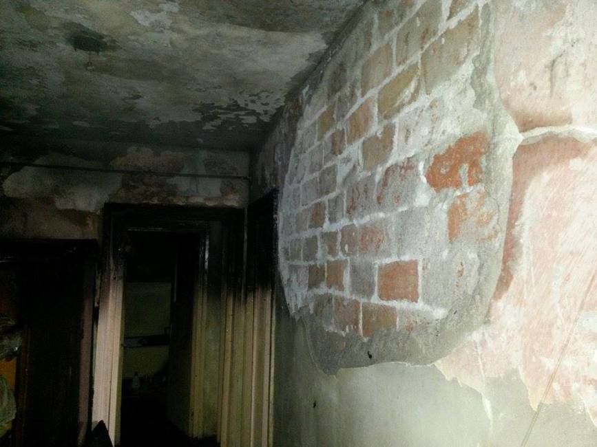 A incendiat apartamentul in care locuia | imaginea 1