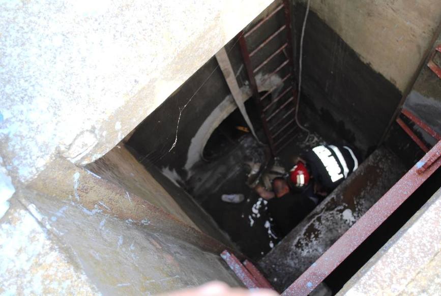 Un barbat de 39 de ani a murit electrocutat | imaginea 2