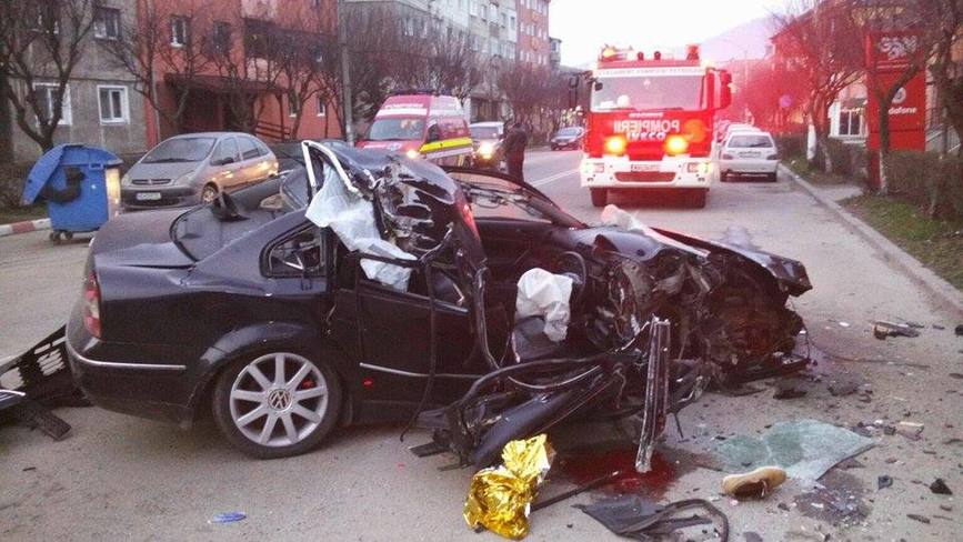 Un tanar a decedat in urma unui accident rutier | imaginea 1