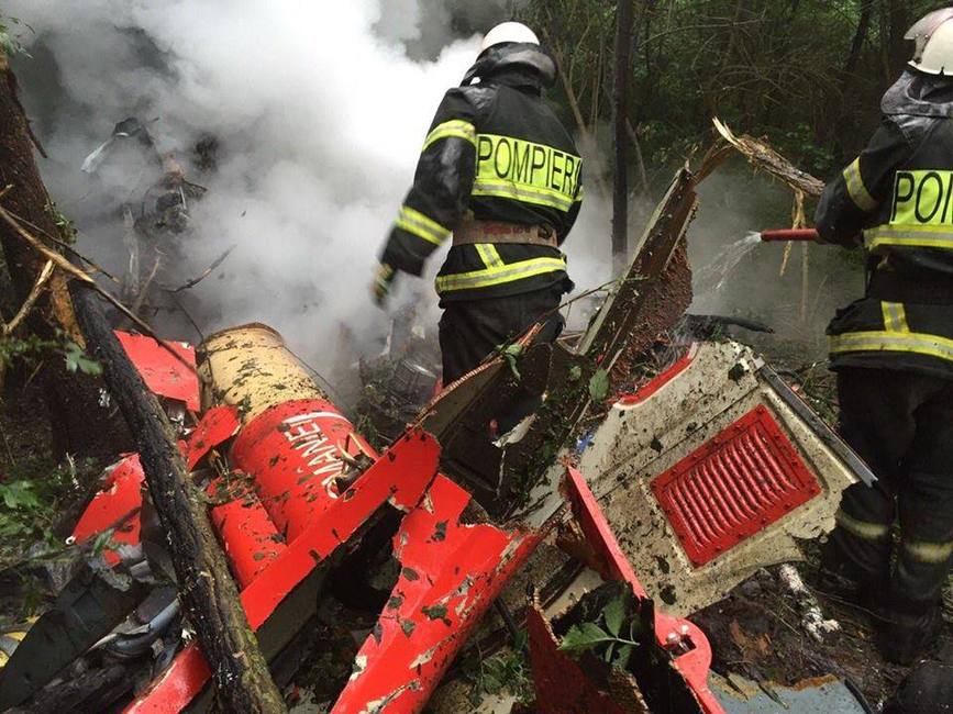 Un elicopter SMURD s a prabusit in timpul unei misiuni in Republica Moldova  Toti cei patru membri ai echipajului au decedat | imaginea 1