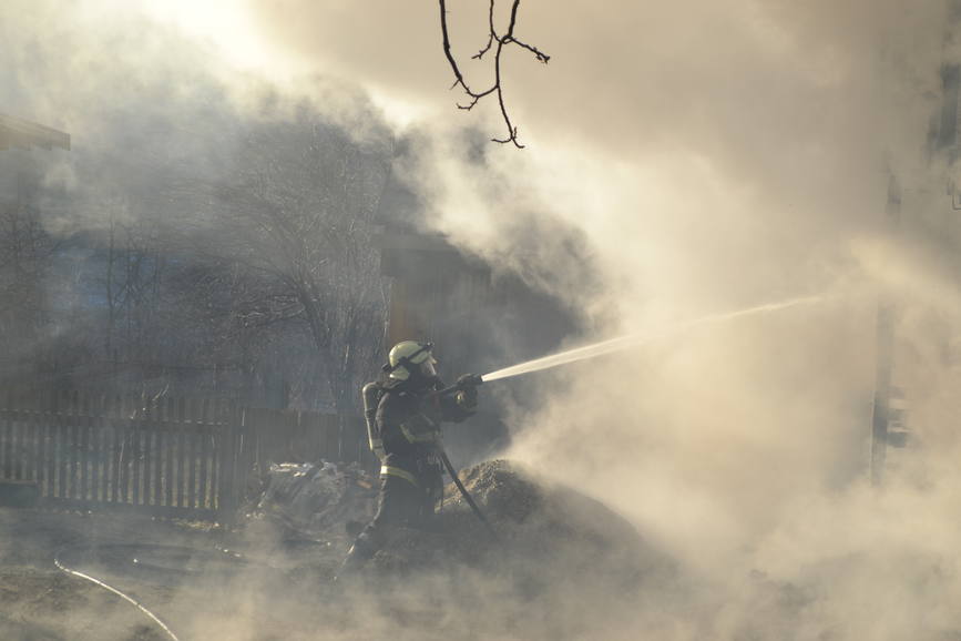 Femeie de 94 de ani carbonizata in incendiu | imaginea 1