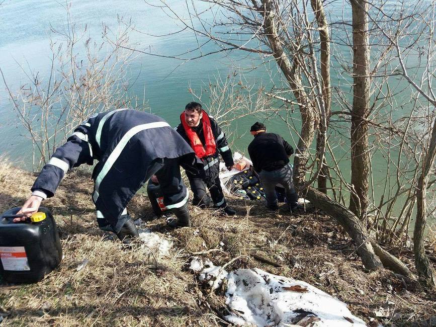 Pompierii calaraseni  din nou in sprijinul unui echipaj ucrainean | imaginea 1