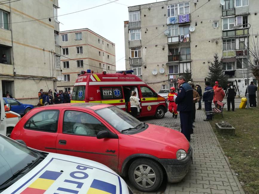 Incendiu la o garsoniera din municipiul Reghin | imaginea 1