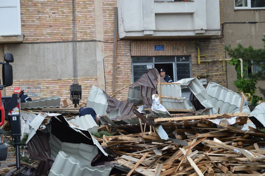 Gestionarea situatiilor de urgenta in urma fenomenelor meteo periculoase | imaginea 1