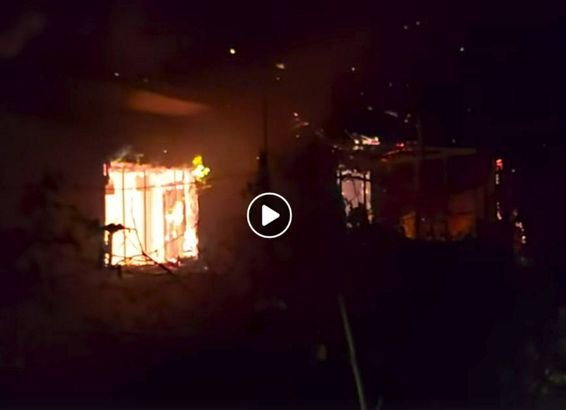 Incendiu generalizat la o casa din localitatea Slava Rusa Tulcea | imaginea 1