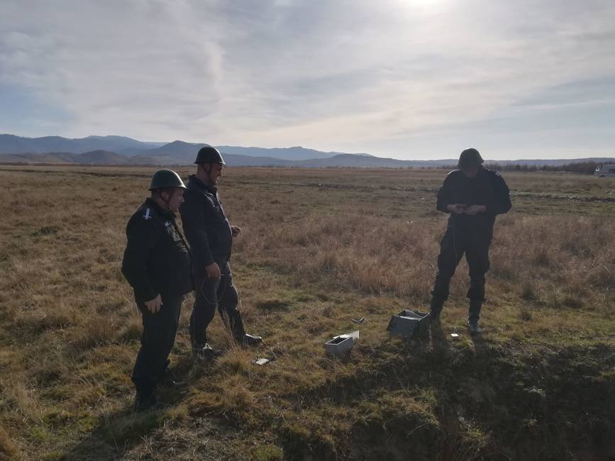 Munitie neexplodata  distrusa controlat de specialistii ISU Bistrita Nasaud | imaginea 1