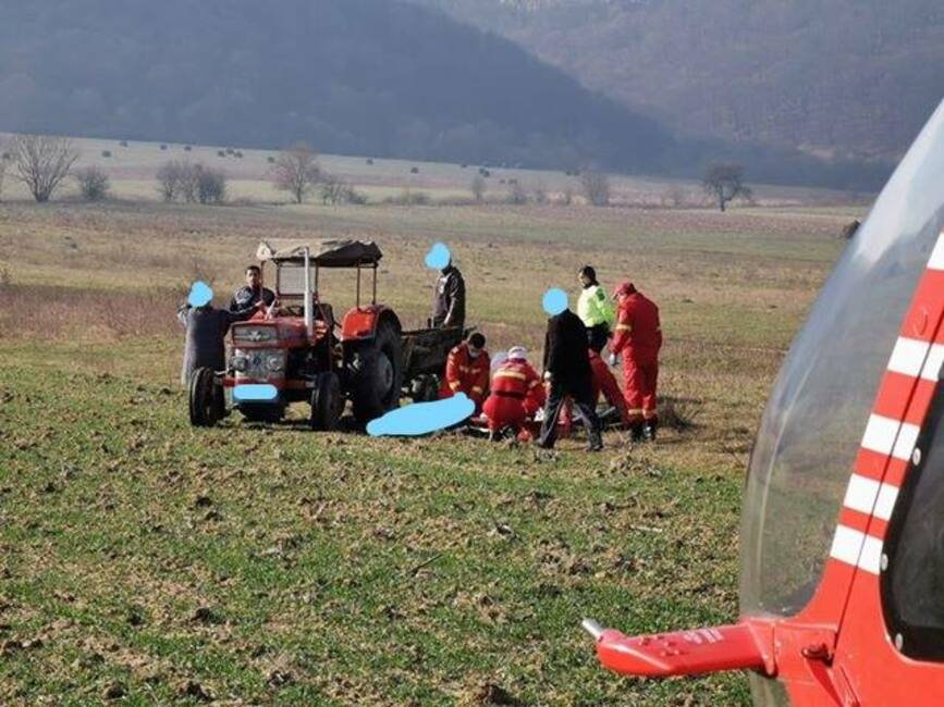 Doua victime in urma unor activitati cu tractoarele | imaginea 1