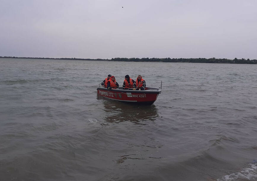 Persoana inecata in zona barajului din localitatea Dridu | imaginea 1