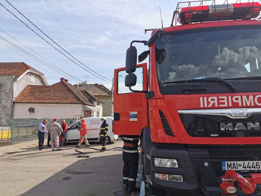 Asigurare de zona in urma producerii unei defectiuni la un bransament de gaz | imaginea 1