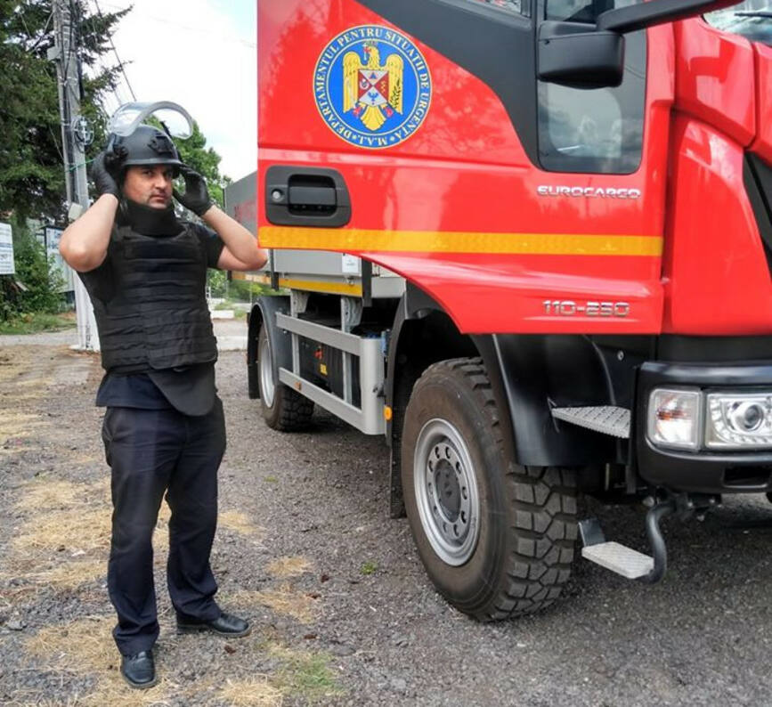 Grenada defensiva  descoperita pe malul unei balti de pescuit | imaginea 2