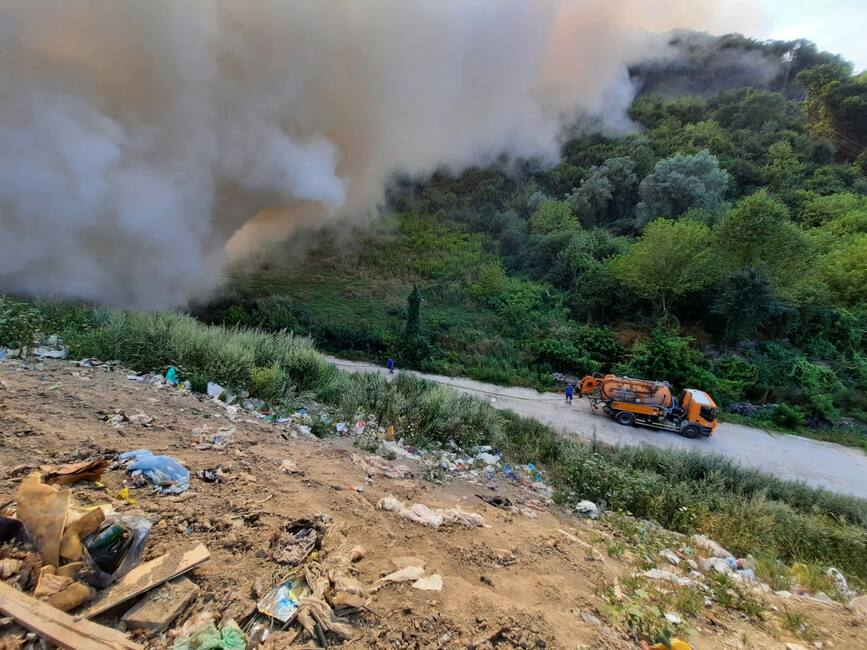 Cal ramas blocat intr un sant  printre interventiile ISU Mures | imaginea 1