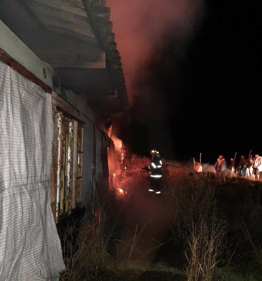 98 de misiuni ale pompierilor mehedinteni in sprijinul semenilor | imaginea 2