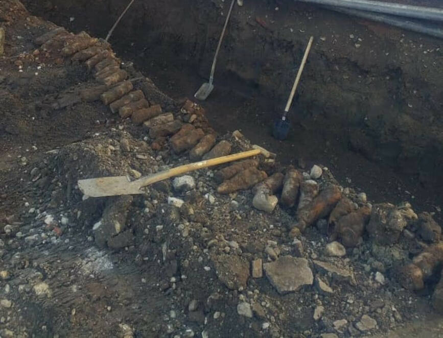 Munitie neexplodata  descoperita in timpul unor lucrari in Gara Brasov | imaginea 1
