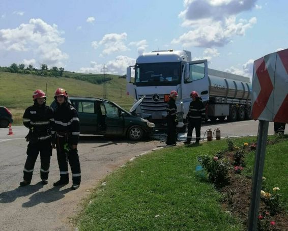 Incendii asanare de munitie neexplodata si accidente rutiere | imaginea 1