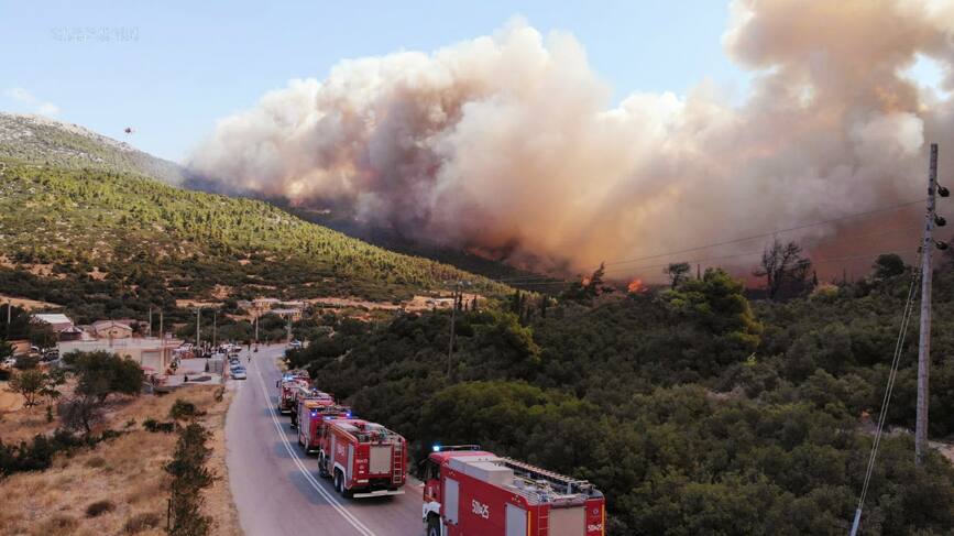 Noi misiuni ale pompierilor romani pe frontul incendiilor din Grecia | imaginea 1