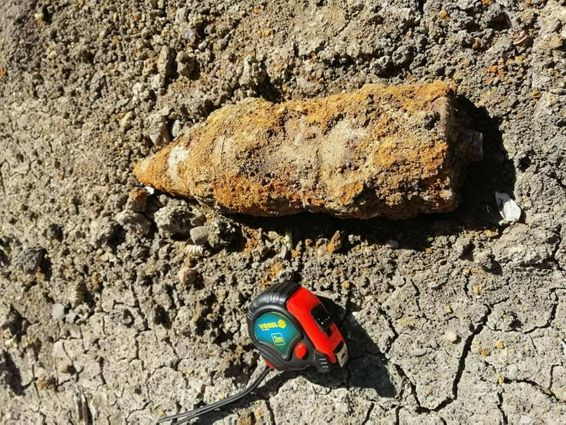 Proiectil neexplodat descoperit in urma unor sapaturi arheologice | imaginea 1
