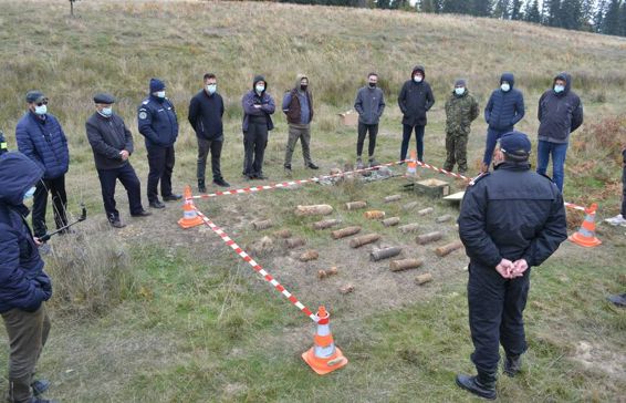 Misiuni de instruire si de distrugere desfasurate de pirotehnistii suceveni | imaginea 1