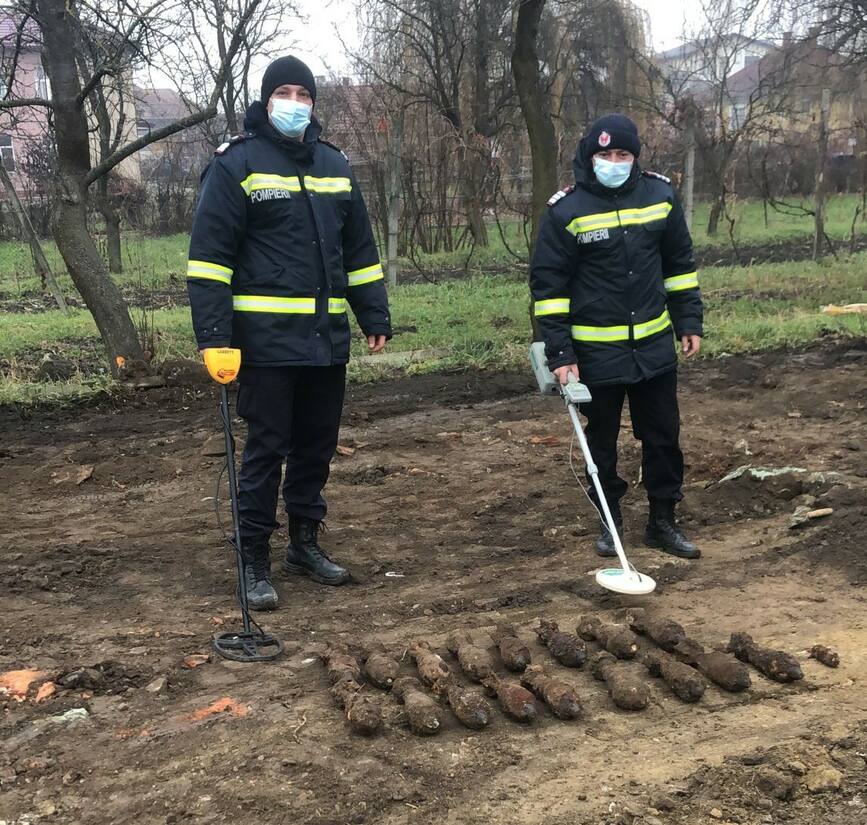 Ramaneti vigilenti cand vine vorba de gasirea elementelor de munitie neexplodate | imaginea 1