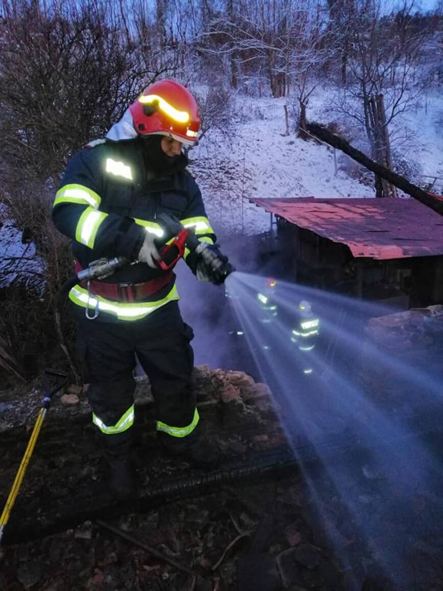 Noapte plina pentru pompierii sibieni | imaginea 1