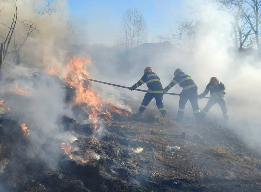 Patru incendii in 24 de ore | imaginea 1