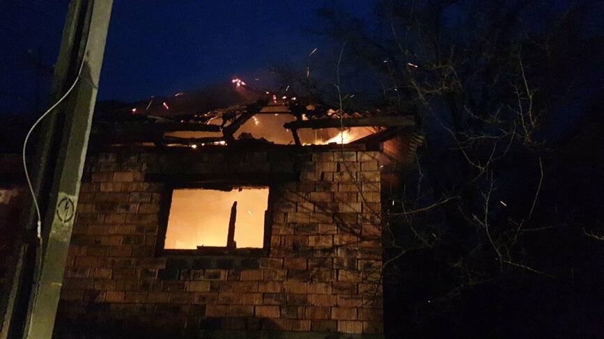 Incendiu la o casa in localitatea Corni | imaginea 2