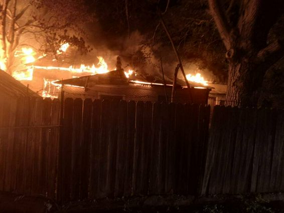 Doua gospodarii afectate de incendii intr o comuna vranceana | imaginea 1