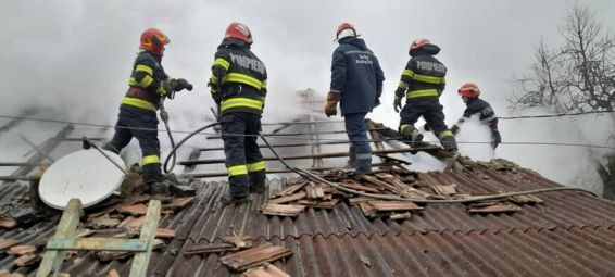 Misiune pirotehnica incendii accidente rutiere si alte interventii | imaginea 1