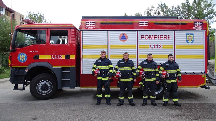 Pompierii salajeni in misiune de sprijin in Franta | imaginea 1