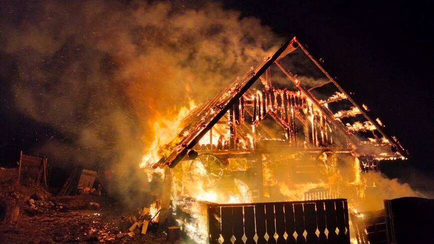 12 incendii in 24 de ore  in judetul Suceava | imaginea 1