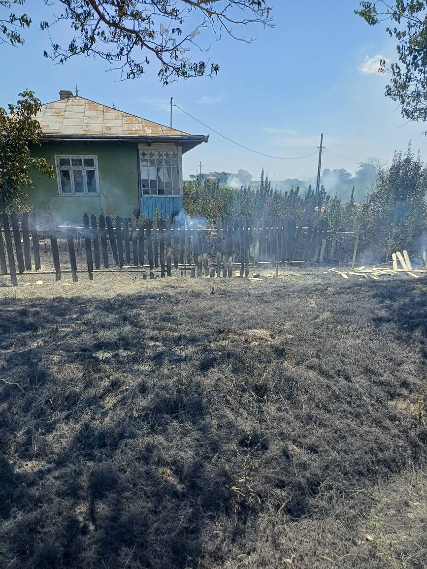 Casa salvata din calea flacarilor | imaginea 2