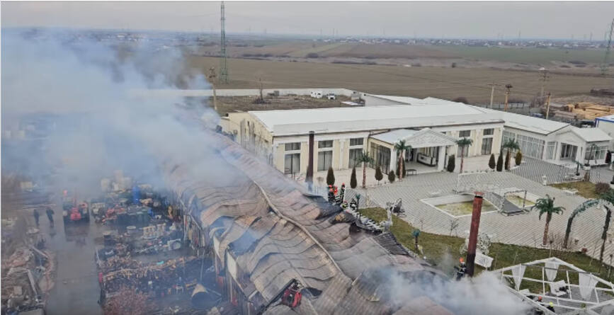 Incendiu la o cladire din Slatina   Pompierii au actionat 9 ore | imaginea 1