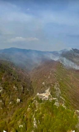 Cinci zile in lupta cu un incendiu de padure | imaginea 1