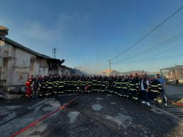 6 ore de foc   67 de eroi | imaginea 1