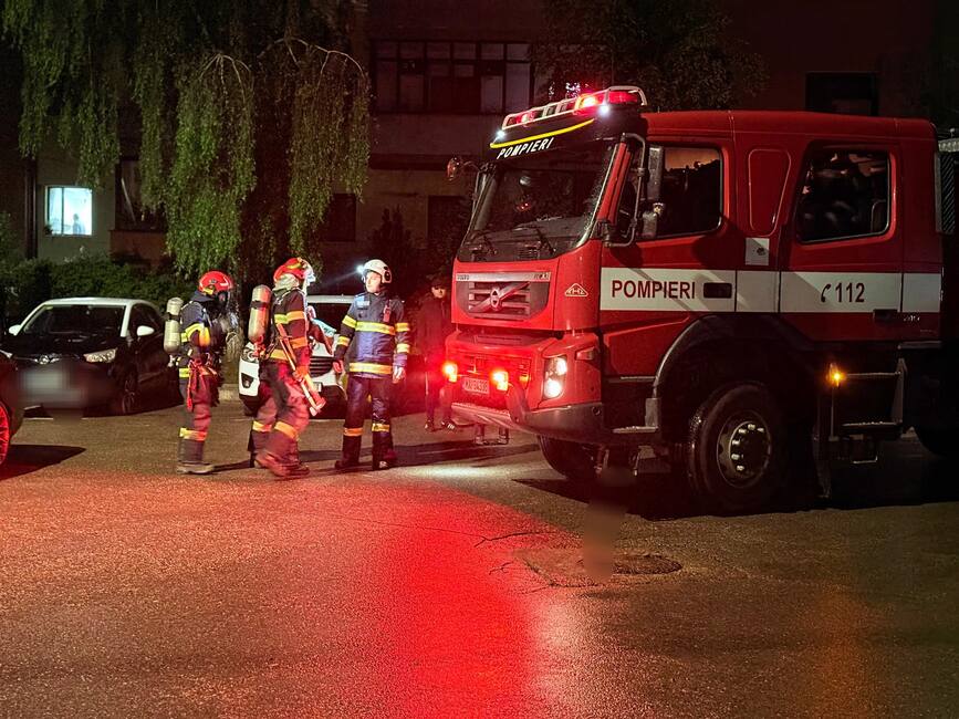 In pericol din cauza unei oale uitate pe foc | imaginea 2