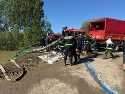 Pompieri galateni  in sprijinul colegilor din Covasna | imaginea 1