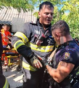 Incendii accidente rutiere si salvare din medii ostile vietii | imaginea 1