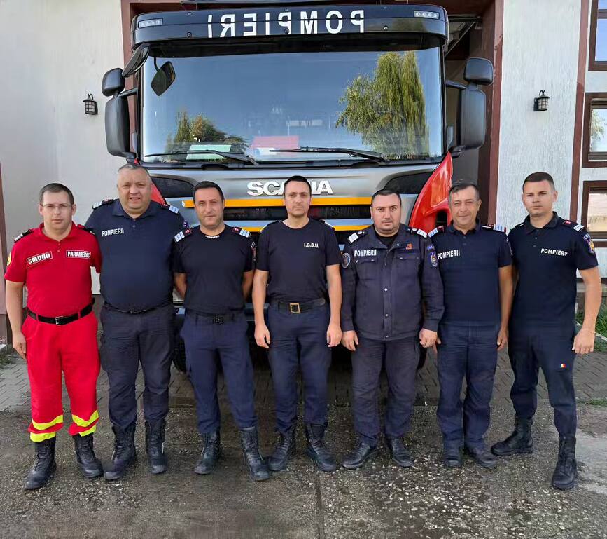 Interventie salvatoare dupa un accident la joaca | imaginea 1
