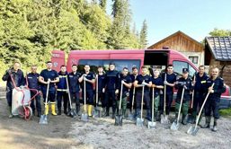 16 pompierii gorjeni intervin pentru oamenii greu incercati | imaginea 1