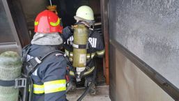 Persoana cu dizabilitati  gasita carbonizata in casa | imaginea 1