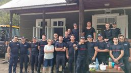 Pompierii ieseni atuuri demonstrate in misiunile din Brosteni | imaginea 1