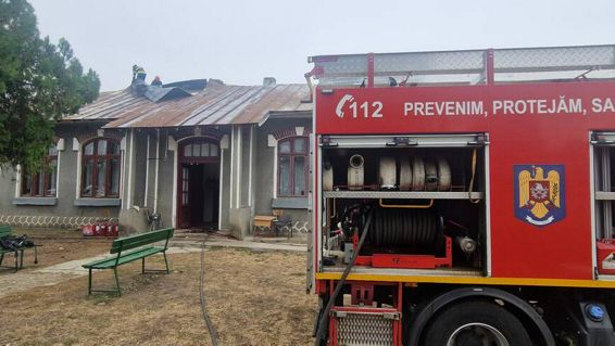 Incendiu la o scoala din Teleorman | imaginea 1