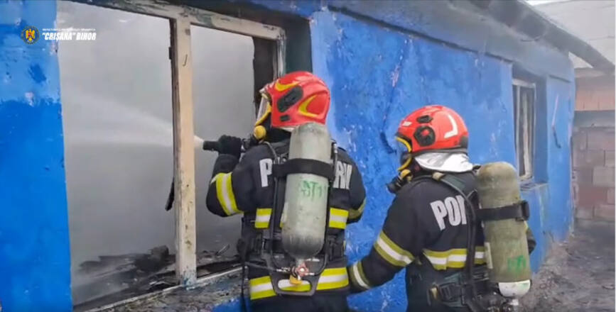 Interventie rapida la un incendiu de casa | imaginea 1