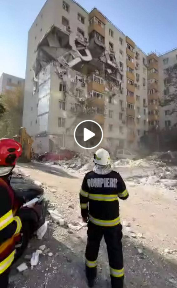 Trei morti si numerosi raniti grav  intr o explozie la un bloc | imaginea 1