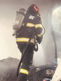 Femeie decedata si barbat cu arsuri  in urma unui incendiu | imaginea 1