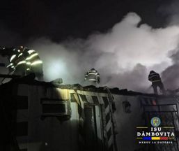 Incendiu de locuinta de la cosul de fum | imaginea 1