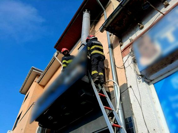 Incendiu intr un fast food din Giurgiu | imaginea 1