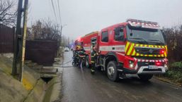 Incendiu la o casa  izbucnit de la cosul de fum | imaginea 1