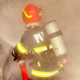 Incendiu la un garaj   Alarma a fost data de vecini | imaginea 1